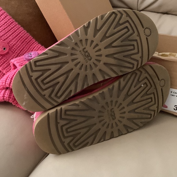 Ugg K Cardy II Girls Size 3 - Picture 8 of 12